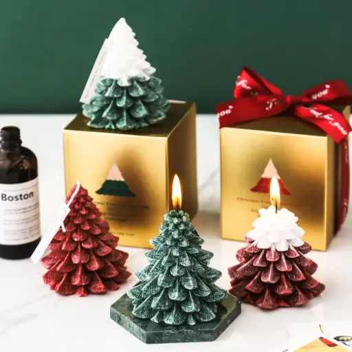 [CAN-012] Christmas Tree Candle -130gm 